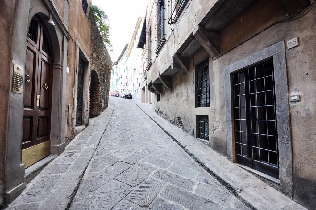 Old Tower Ponte Vecchio Suite フィレンツェ エクステリア 写真